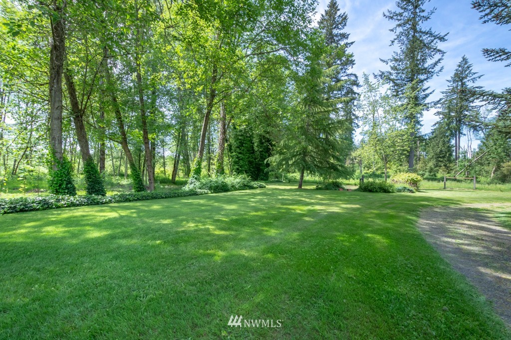 138 Leonard Road Onalaska, WA 98570 - Photo 4 of 25 Gallery Image 4