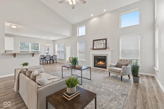 $629,900 | 14359 St Clair Lane, Carmel, IN 46074