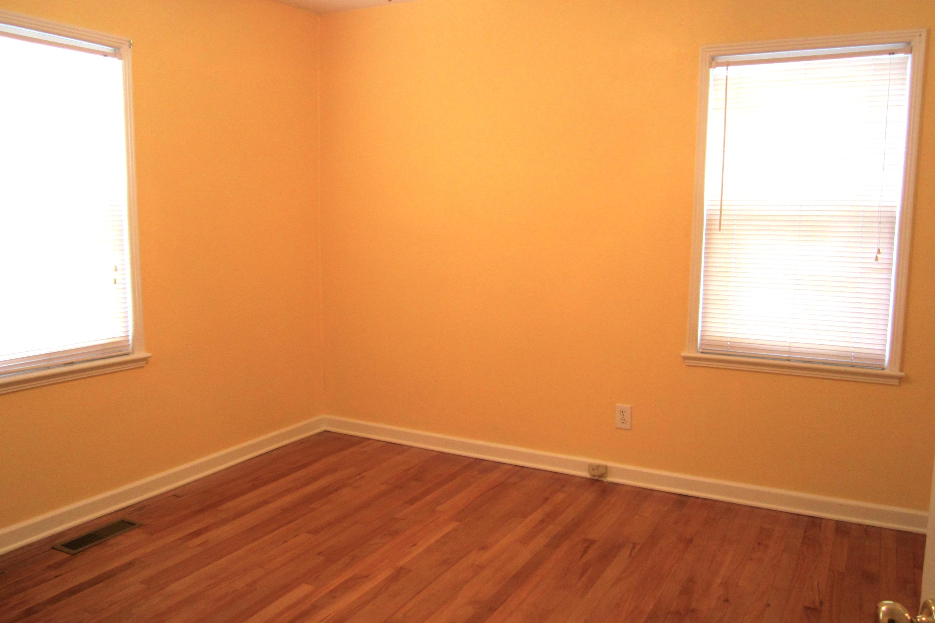 529 Sharondale Road Chattanooga, TN 37412 - Photo 8 of 19 2015-07-05 13.32.56