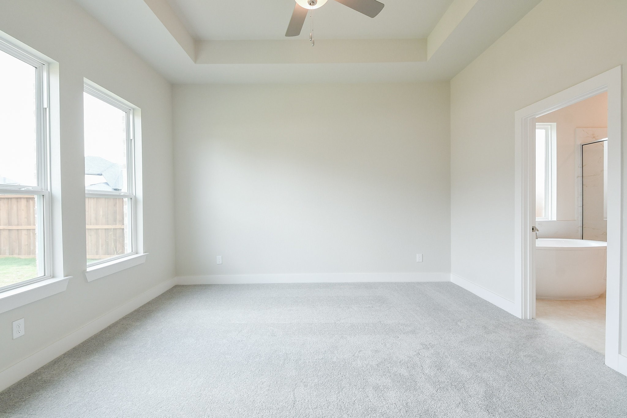 5005 Vly Wind Court Spring, TX 77386 - Photo 10 of 20 an empty room with a window
