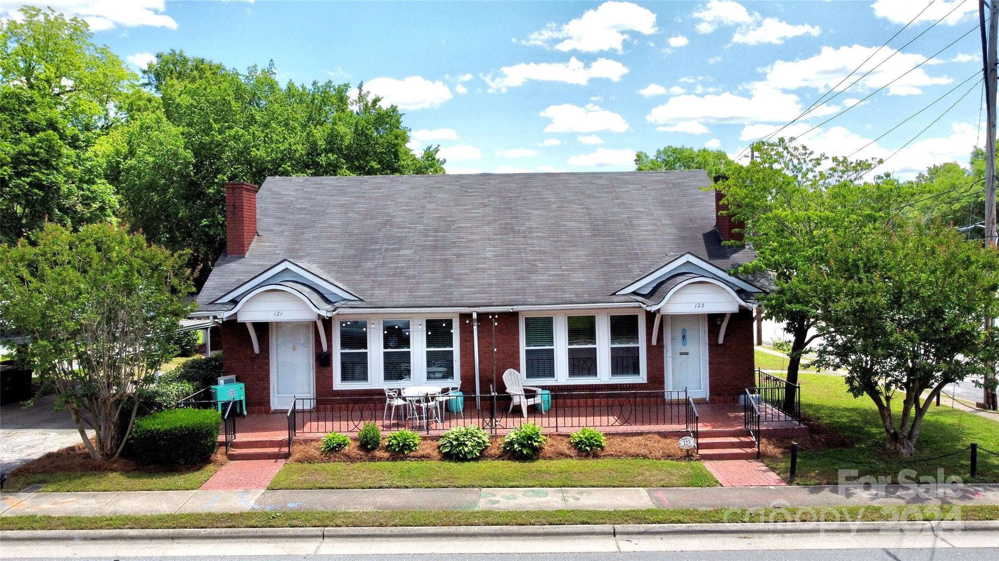 121 South Ridge Avenue Kannapolis, NC 28083 - Photo 1 of 34 Gallery Image 1