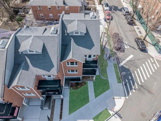 $2,398,888 | 37-02 Francis Lewis Boulevard | Auburndale