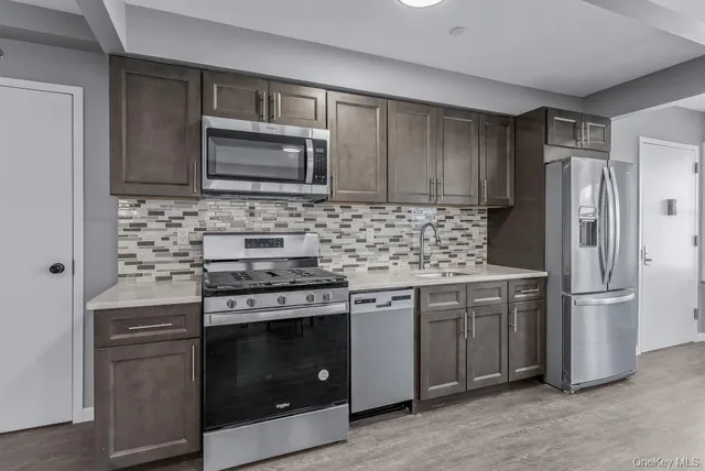 $2,398,888 | 37-02 Francis Lewis Boulevard | Auburndale