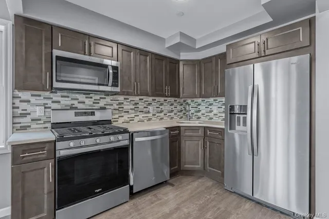 $2,398,888 | 37-02 Francis Lewis Boulevard | Auburndale