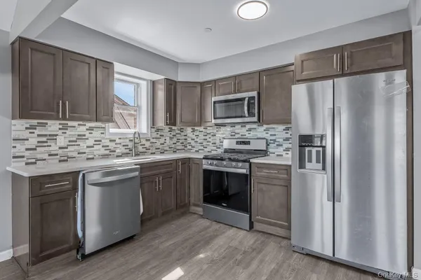 $2,398,888 | 37-02 Francis Lewis Boulevard | Auburndale