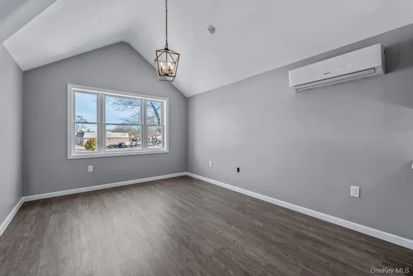 $2,398,888 | 37-02 Francis Lewis Boulevard | Auburndale