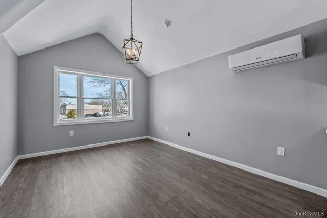 $2,398,888 | 37-02 Francis Lewis Boulevard | Auburndale