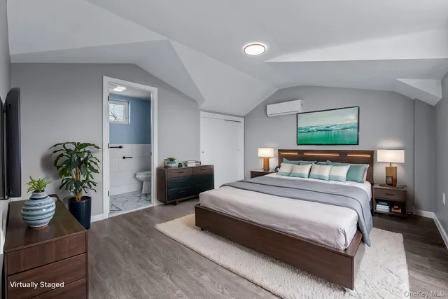 $2,398,888 | 37-02 Francis Lewis Boulevard | Auburndale