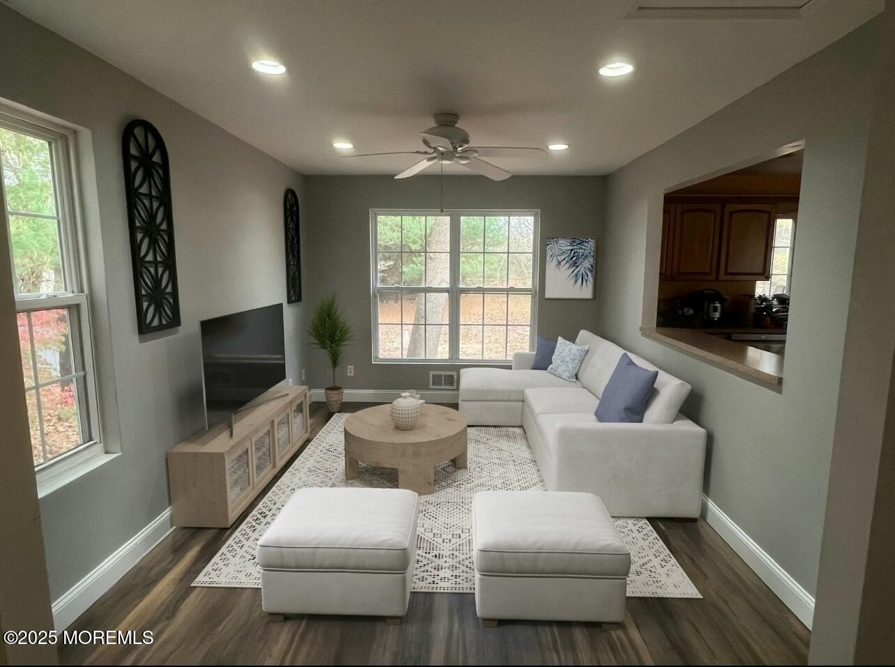 627 Eltone Road Jackson, NJ 08527 - Photo 3 of 30 Family room