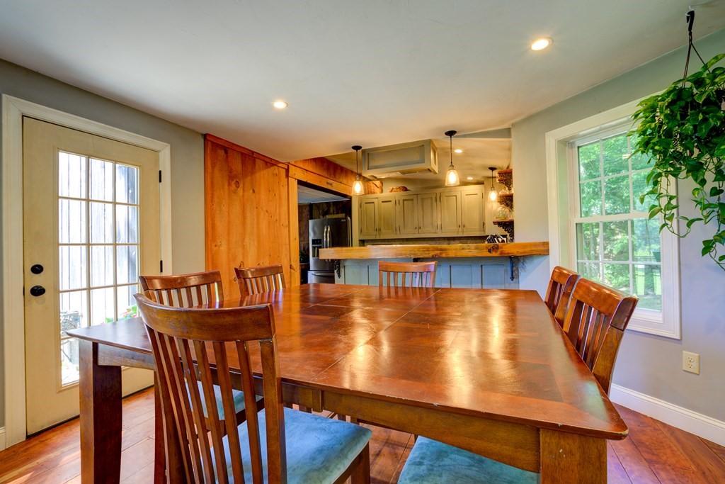 107 Ellis Road Westminster, MA 01473 - Photo 5 of 26