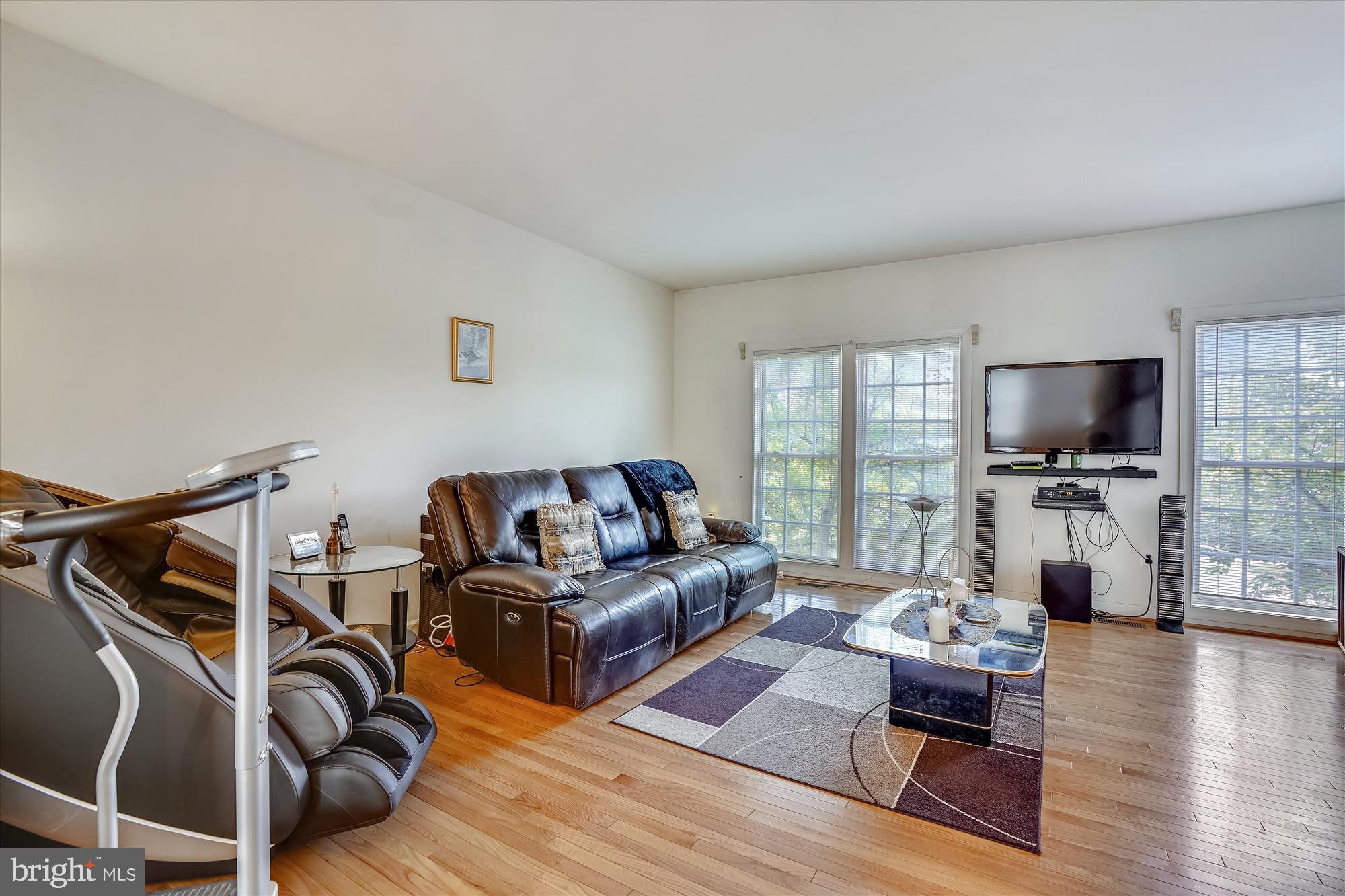 6614 Debra Lu Way Springfield, VA 22150 - Photo 13 of 35