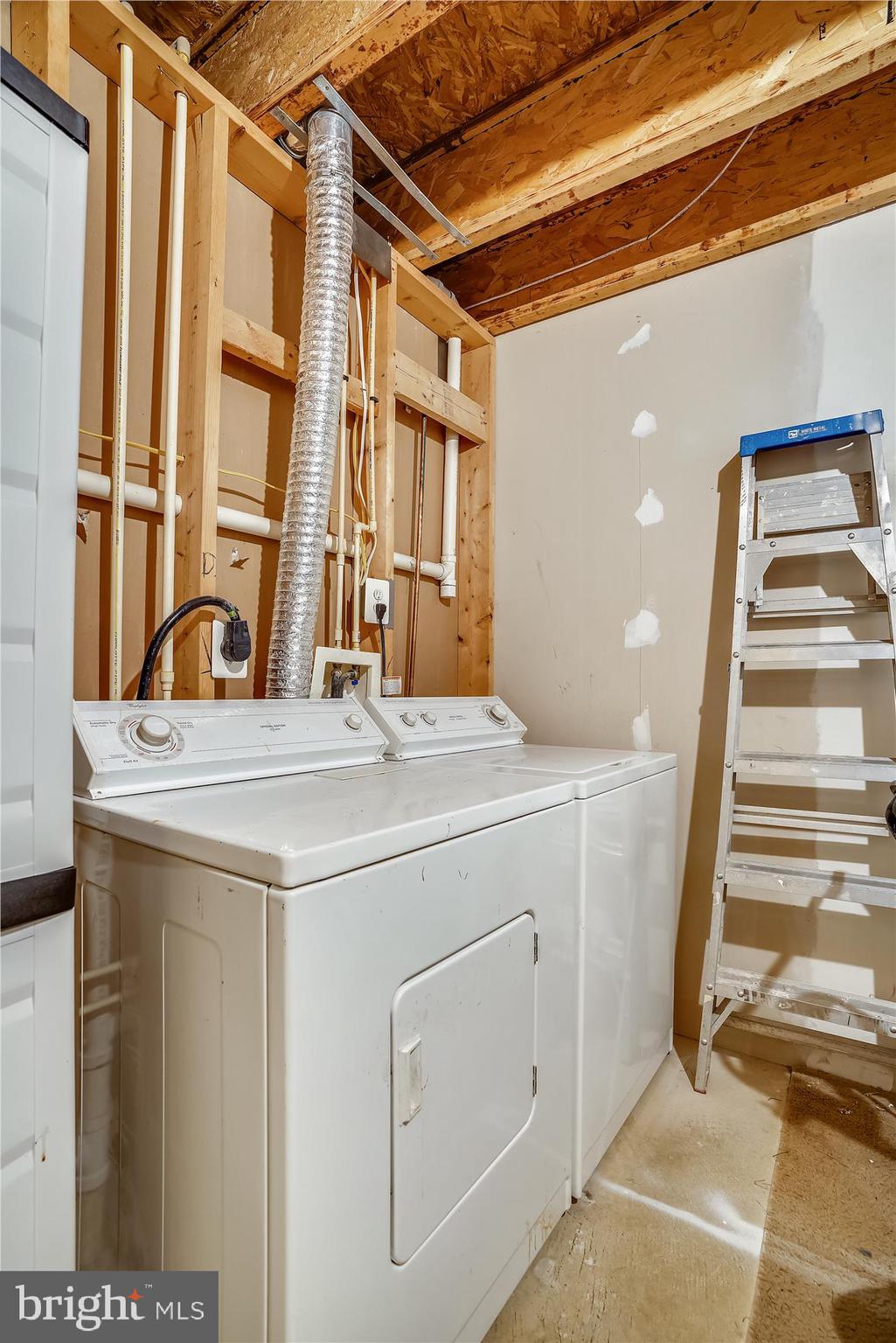 6614 Debra Lu Way Springfield, VA 22150 - Photo 27 of 35