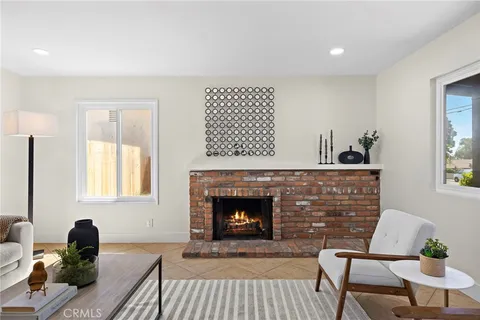 $1,595,000 | 3960 Park Drive, Carlsbad, CA 92008