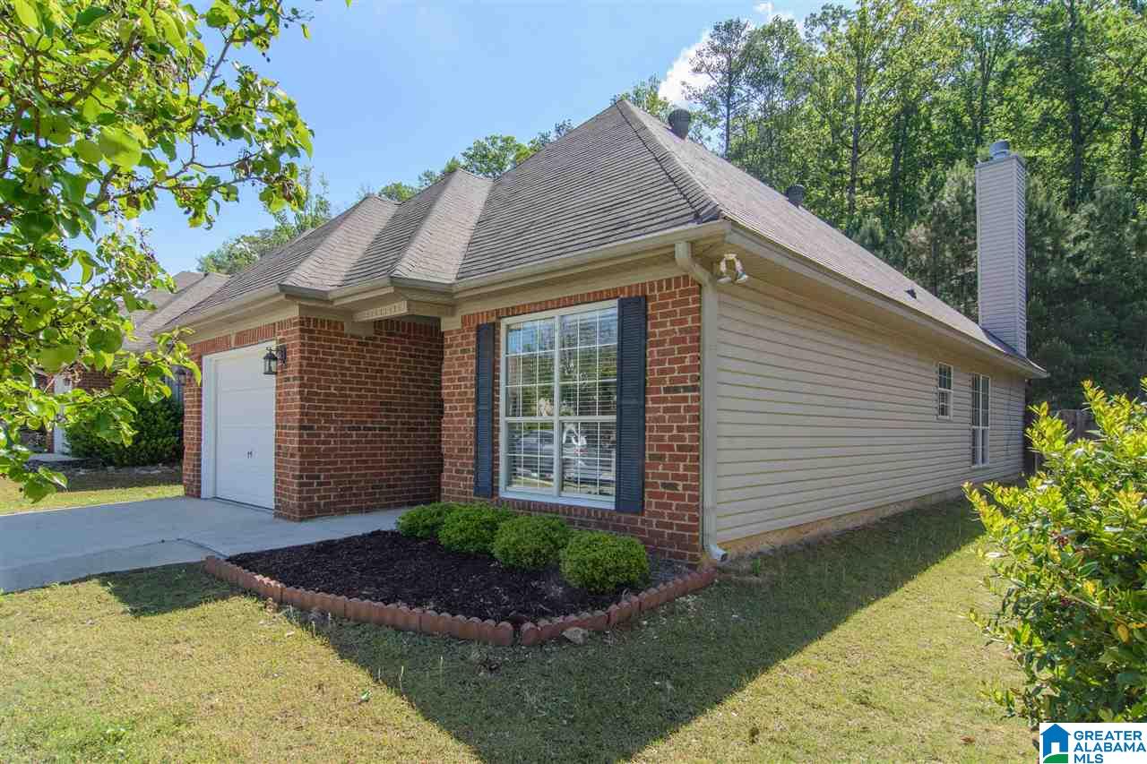 4064 Forest Lakes Road Sterrett, AL 35147 - Photo 2 of 33