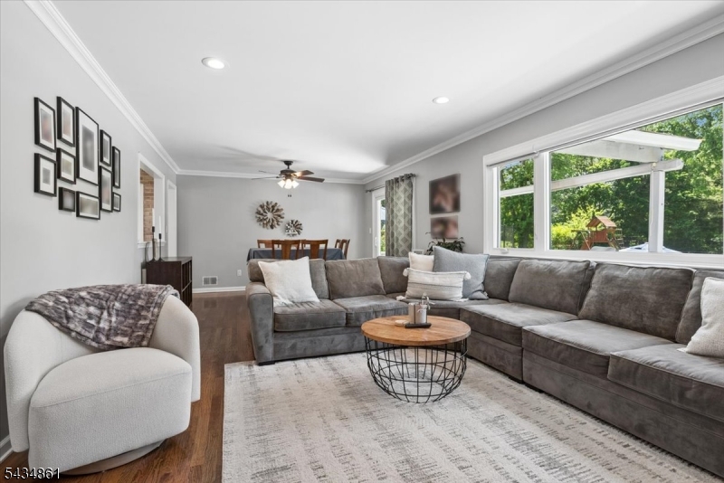 68 Voorhees Corner Road Flemington, NJ 08822 - Photo 4 of 33