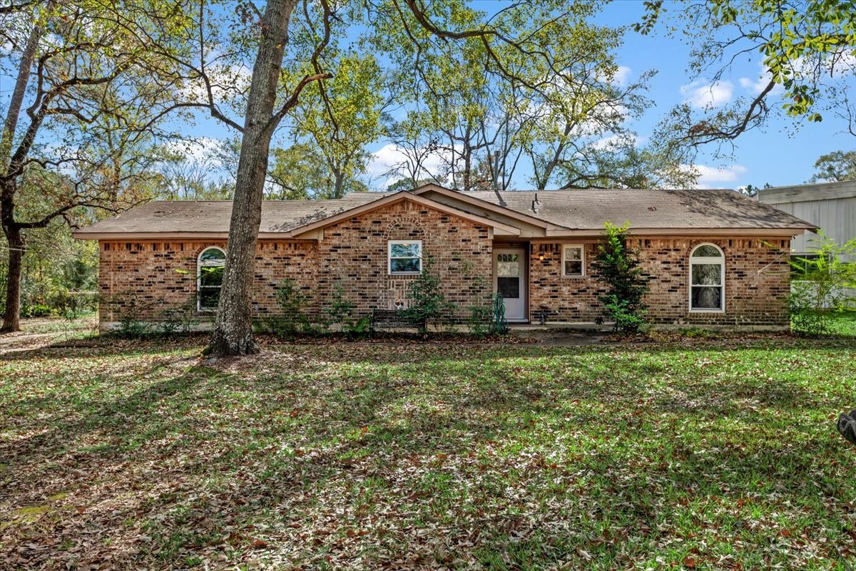 504 Catfish Lane Conroe, TX 77384 - Photo 2 of 48