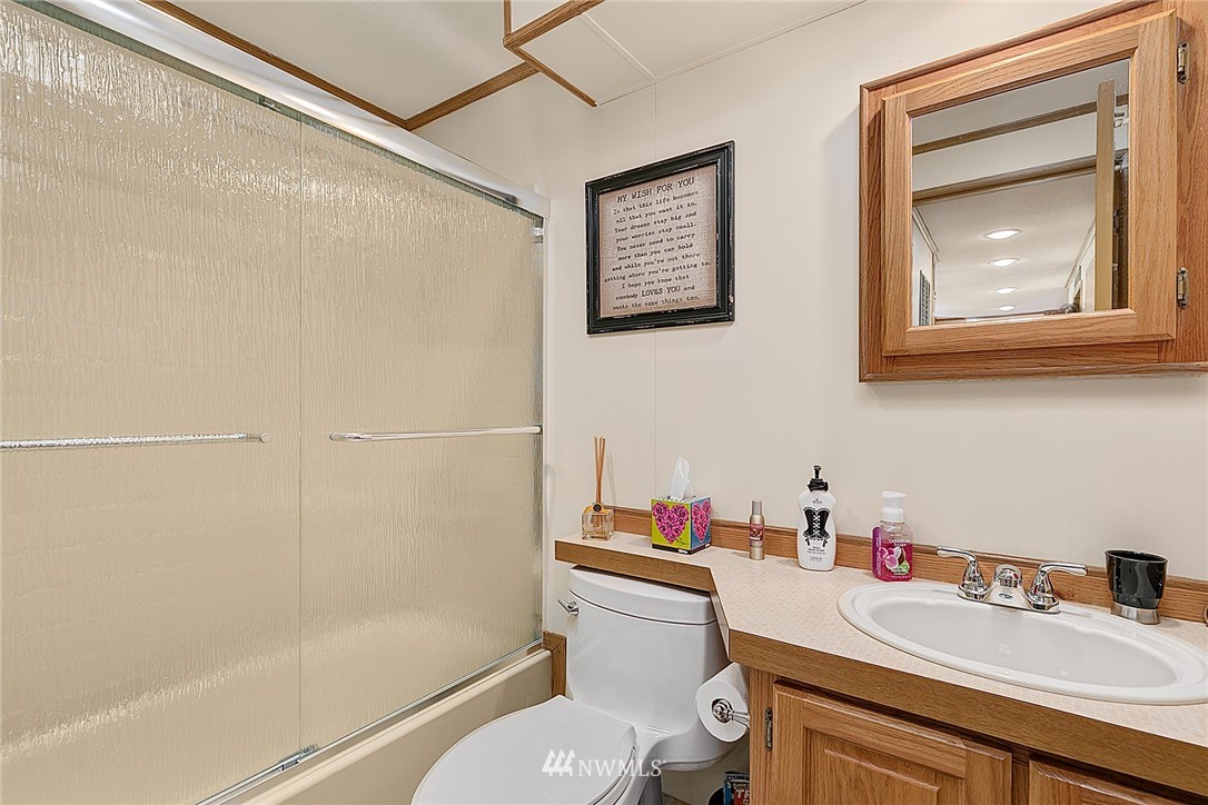 920 241st Street Southwest Bothell, WA 98021 - Photo 13 of 17