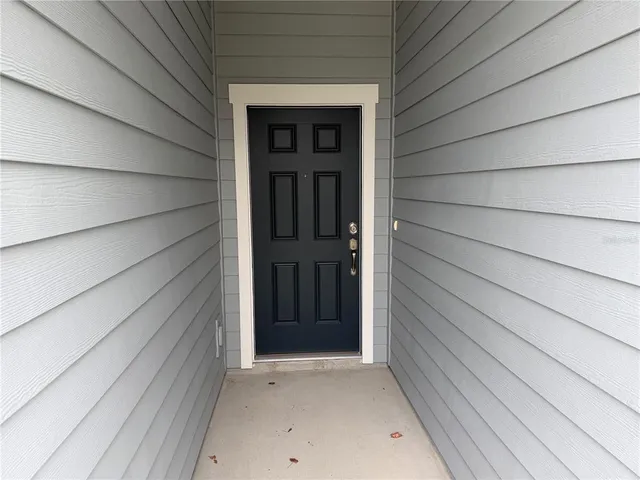 $2,300 | 9 Pier Lane, Palm Coast, FL 32164