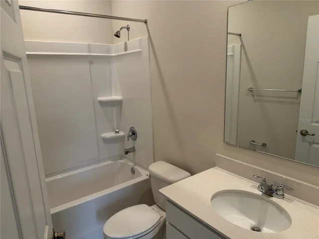 $2,300 | 9 Pier Lane, Palm Coast, FL 32164