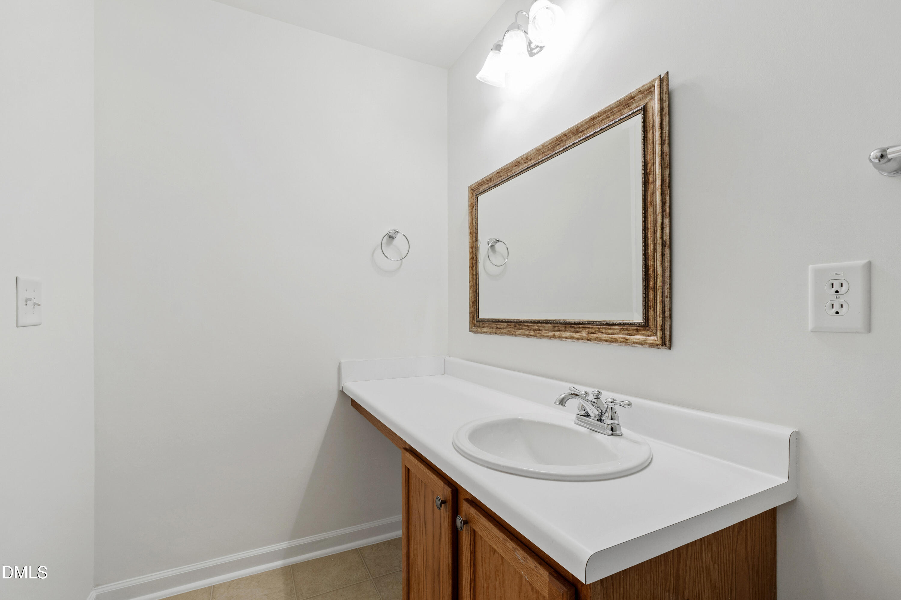 170 Point Comfort Lane Cary, NC 27519 - Photo 35 of 44 Point Comfort-9