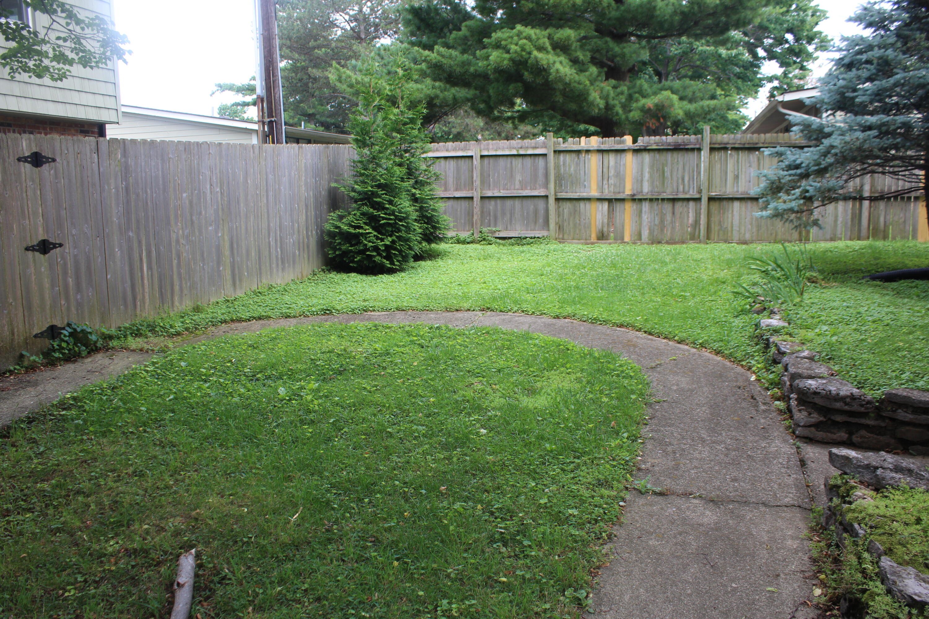 341 Darby Creek Road Lexington, KY 40509 - Photo 2 of 21 IMG_0023