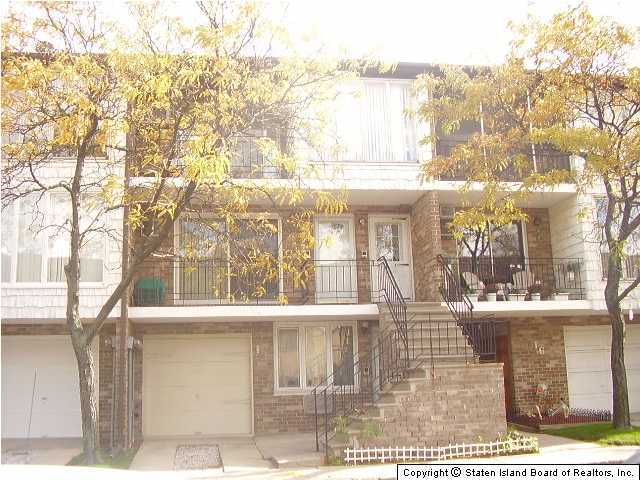 12 Racal Court, Unit A Staten Island, NY 10314 - Photo 1 of 4 Primary Photo
