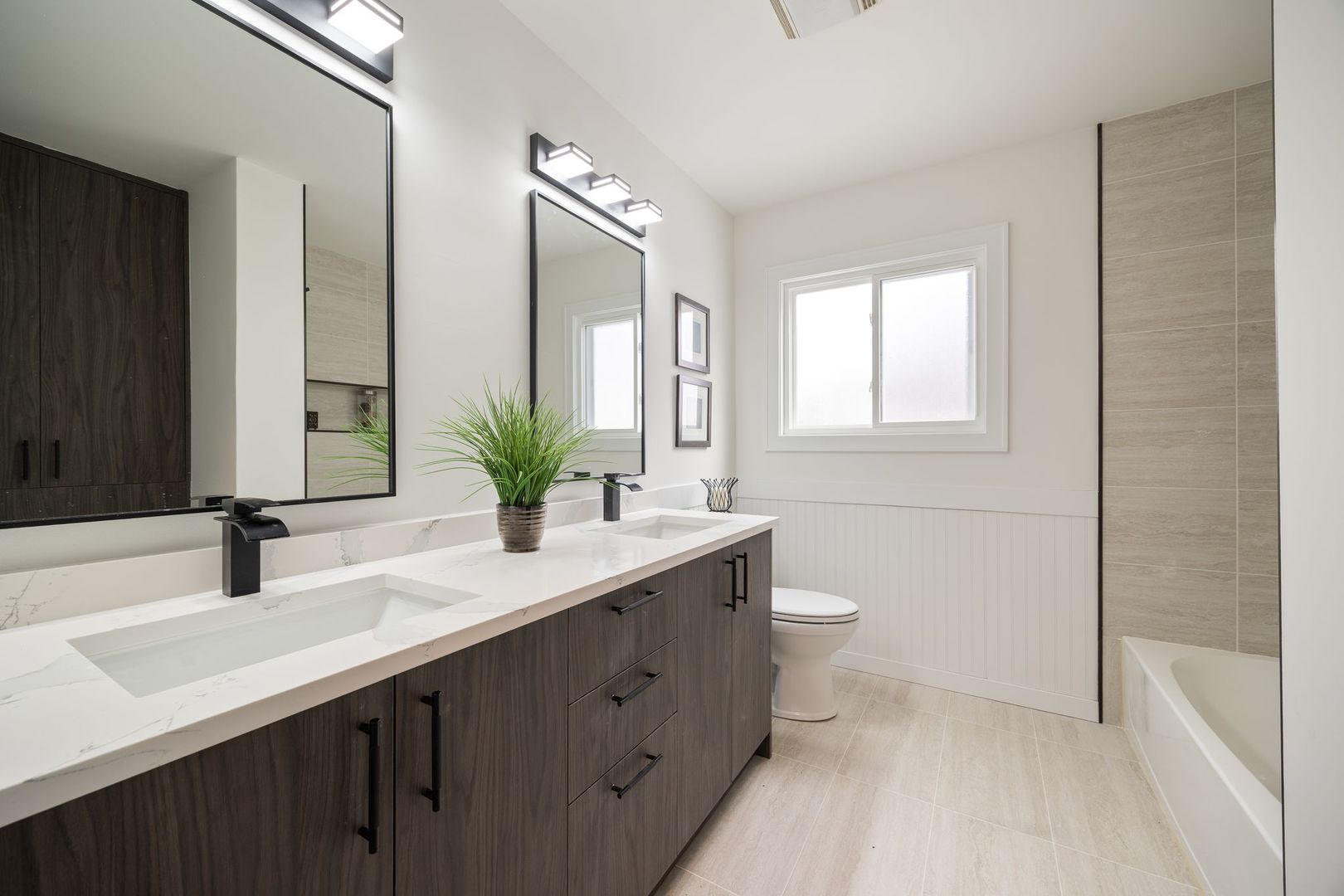 630 Bode Road Hoffman Estates, IL 60169 - Photo 18 of 26