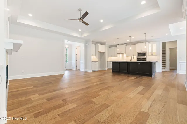 $824,900 | 9173 Fallen Pear Lane Northeast, Leland, NC 28451