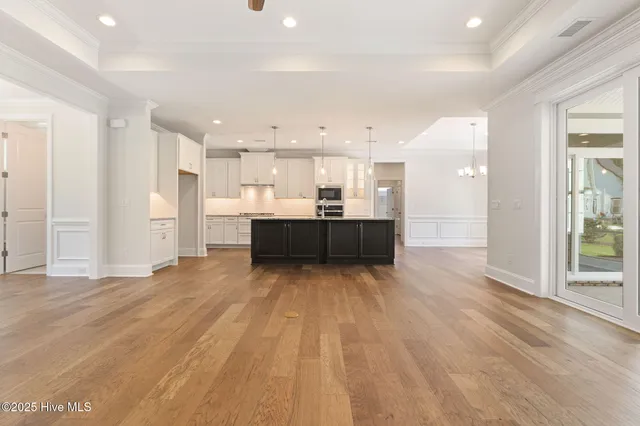 $824,900 | 9173 Fallen Pear Lane Northeast, Leland, NC 28451