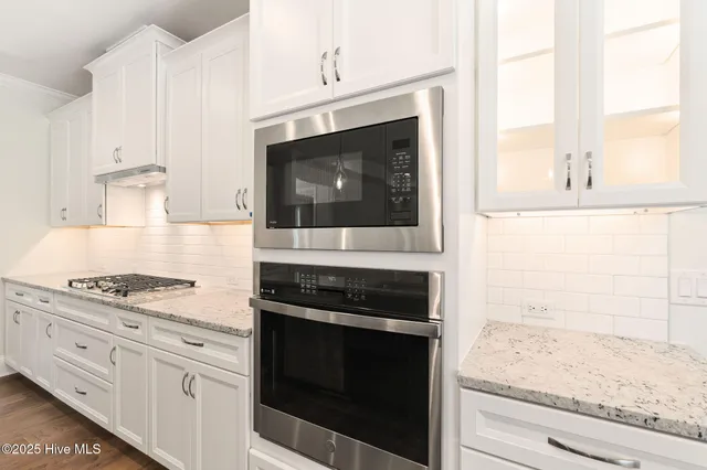 $824,900 | 9173 Fallen Pear Lane Northeast, Leland, NC 28451