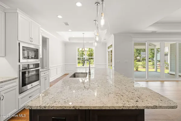$824,900 | 9173 Fallen Pear Lane Northeast, Leland, NC 28451