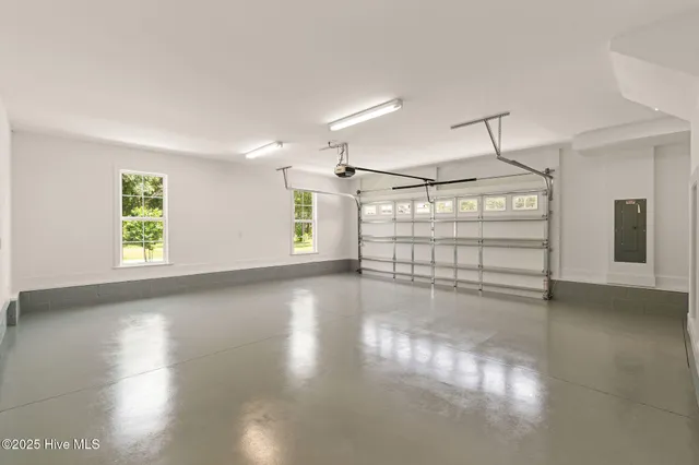 $824,900 | 9173 Fallen Pear Lane Northeast, Leland, NC 28451