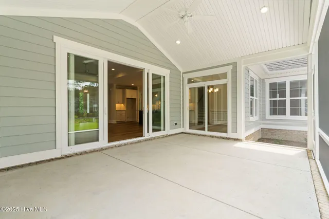 $824,900 | 9173 Fallen Pear Lane Northeast, Leland, NC 28451