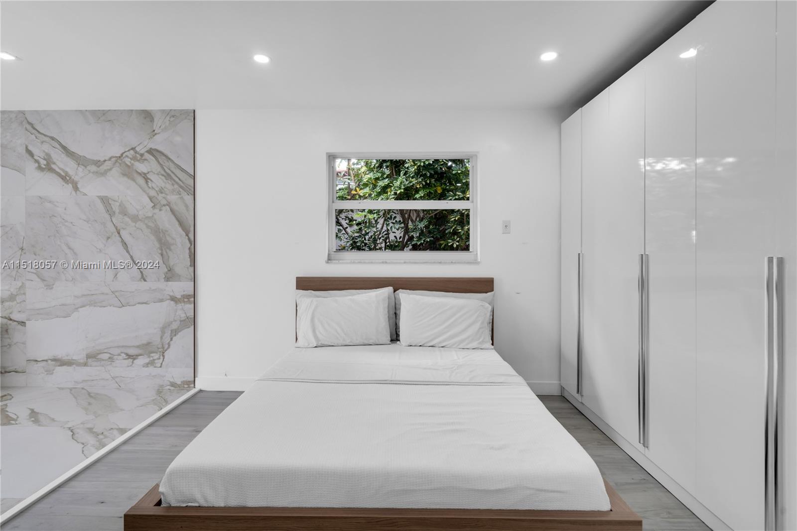 4740 Southwest 7th Street Miami, FL 33134 - Photo 14 of 42