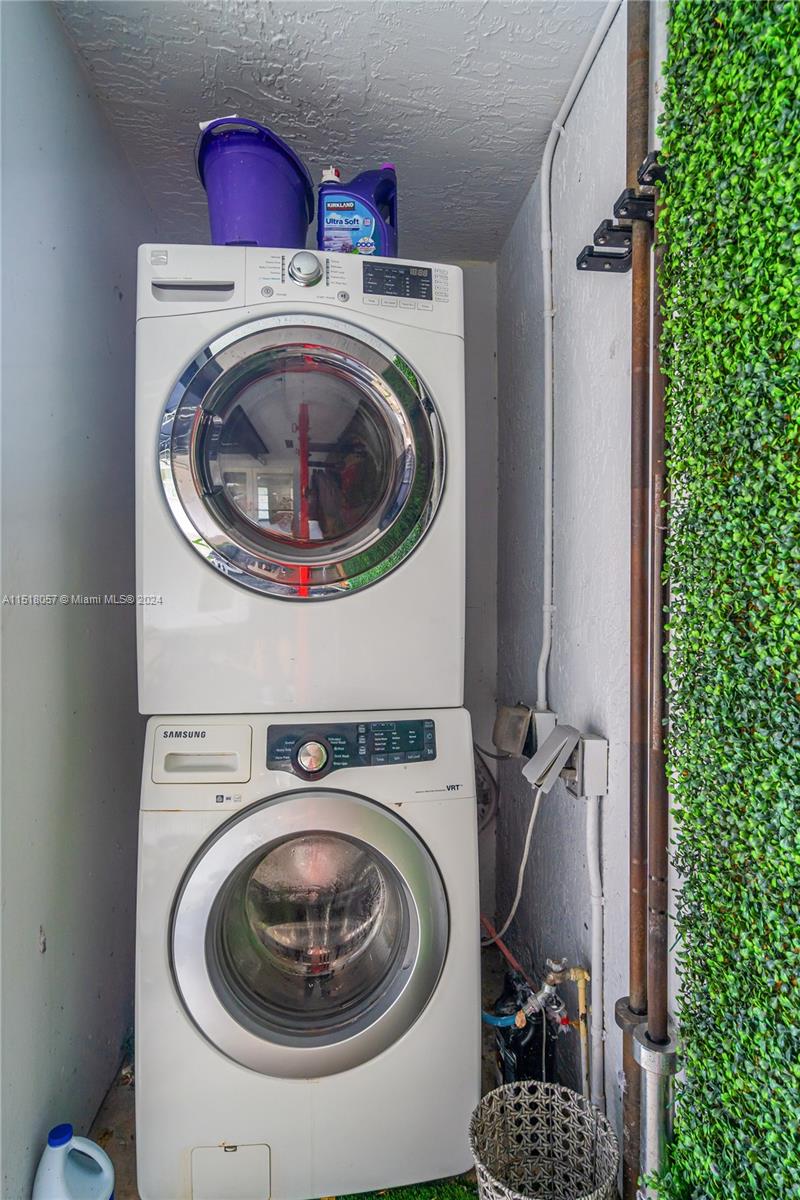 4740 Southwest 7th Street Miami, FL 33134 - Photo 36 of 42