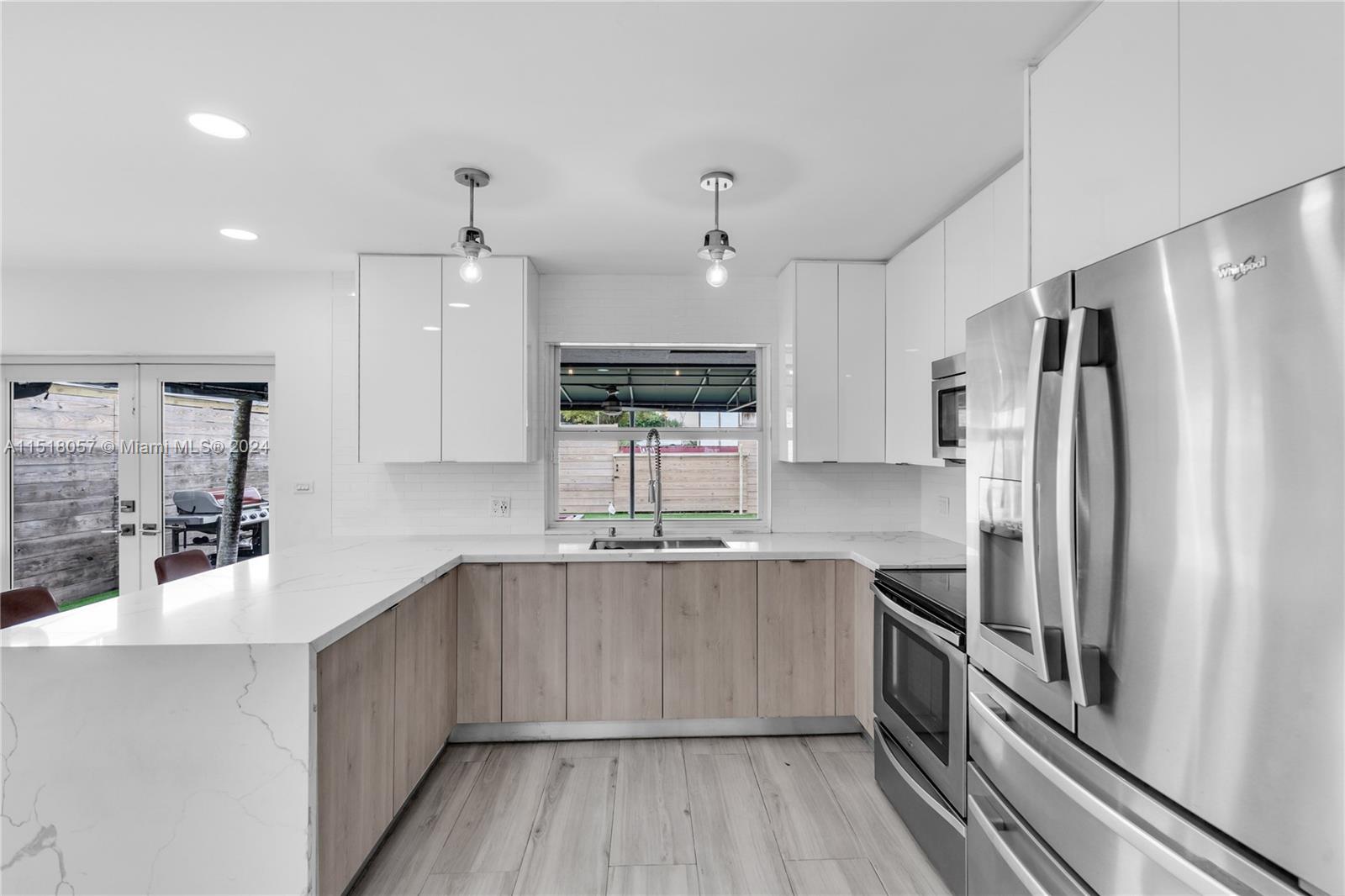 4740 Southwest 7th Street Miami, FL 33134 - Photo 9 of 42