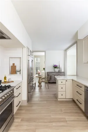 $8,500 | 158 Glynn Way Drive, Houston, TX 77056