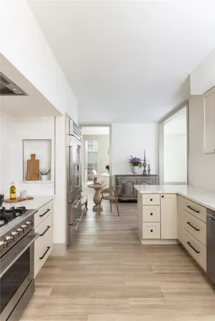 $8,500 | 158 Glynn Way Drive, Houston, TX 77056