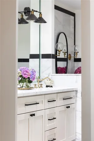 $8,500 | 158 Glynn Way Drive, Houston, TX 77056