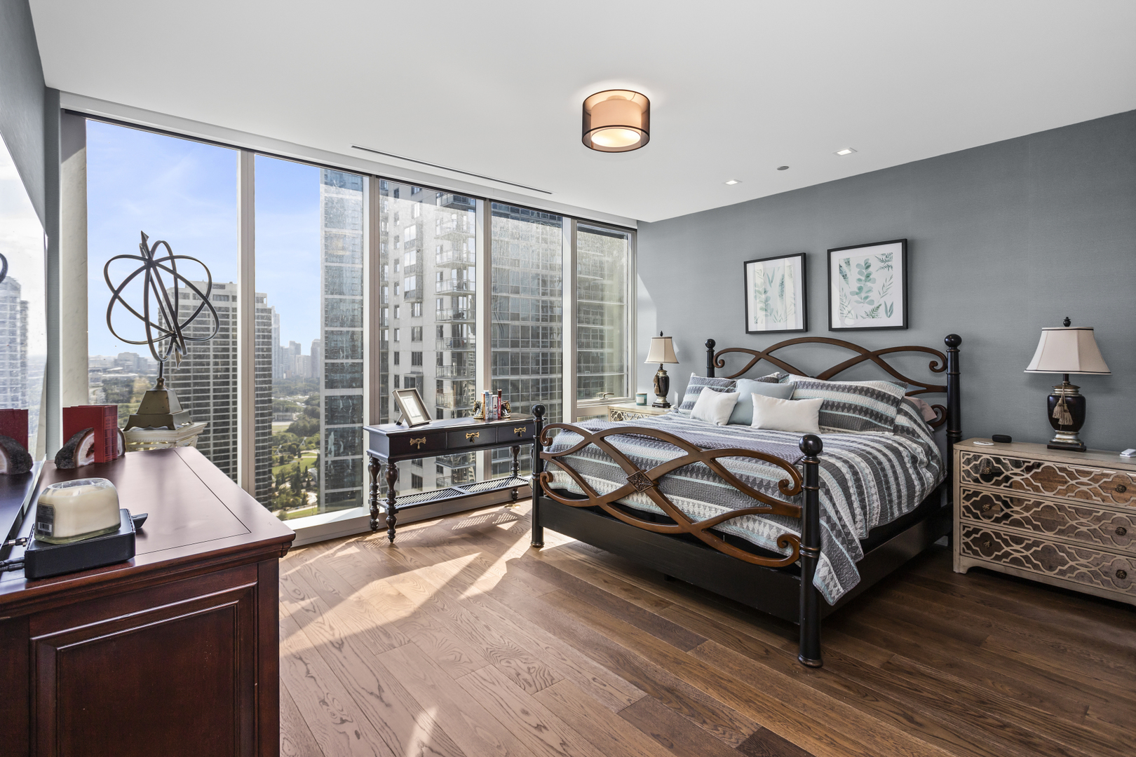 363 East Wacker Drive, Unit 2503 Chicago, IL 60601 - Photo 14 of 52 a bedroom with a bed and a window