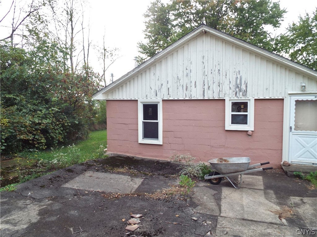 152 County Rt 33 Central Square, NY 13036 - Photo 8 of 27 Gallery Image 8