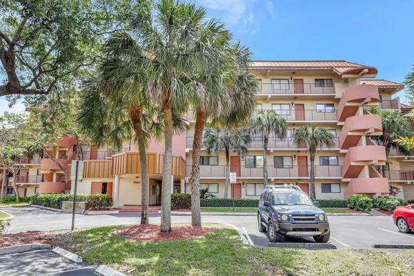 $1,800 | 7451 Northwest 16th Street, Unit 303, Plantation, FL 33313
