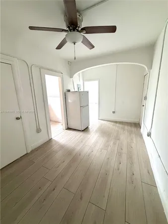 $1,500 | 967 Southwest 5th Street, Unit 18, Miami, FL 33130
