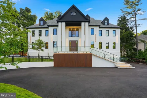 $5,295,000 | 1124 Savile Lane, McLean, VA 22101