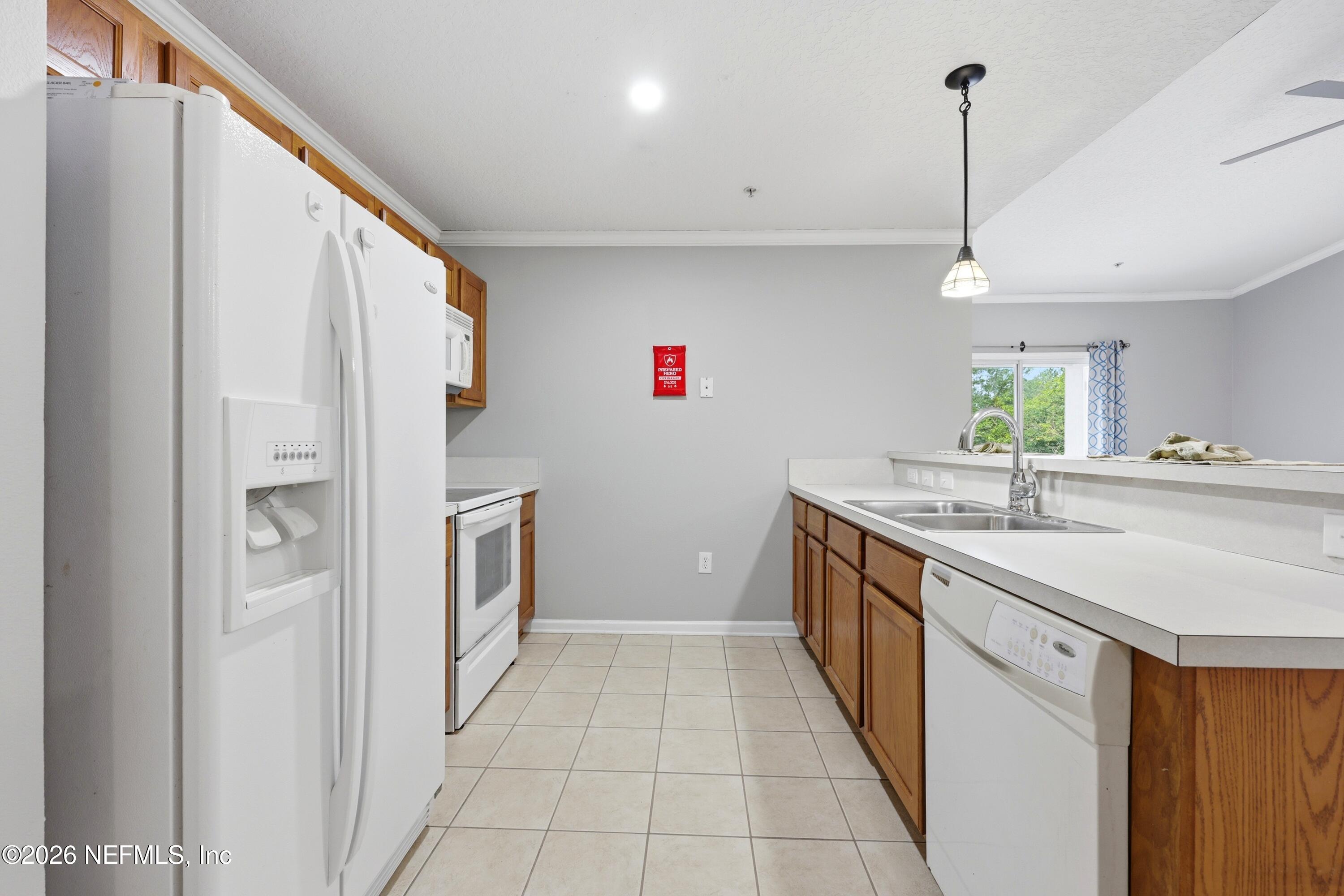 7920 Merrill Road, Unit 411 Jacksonville, FL 32277 - Photo 14 of 36 14_the real estateographers_018