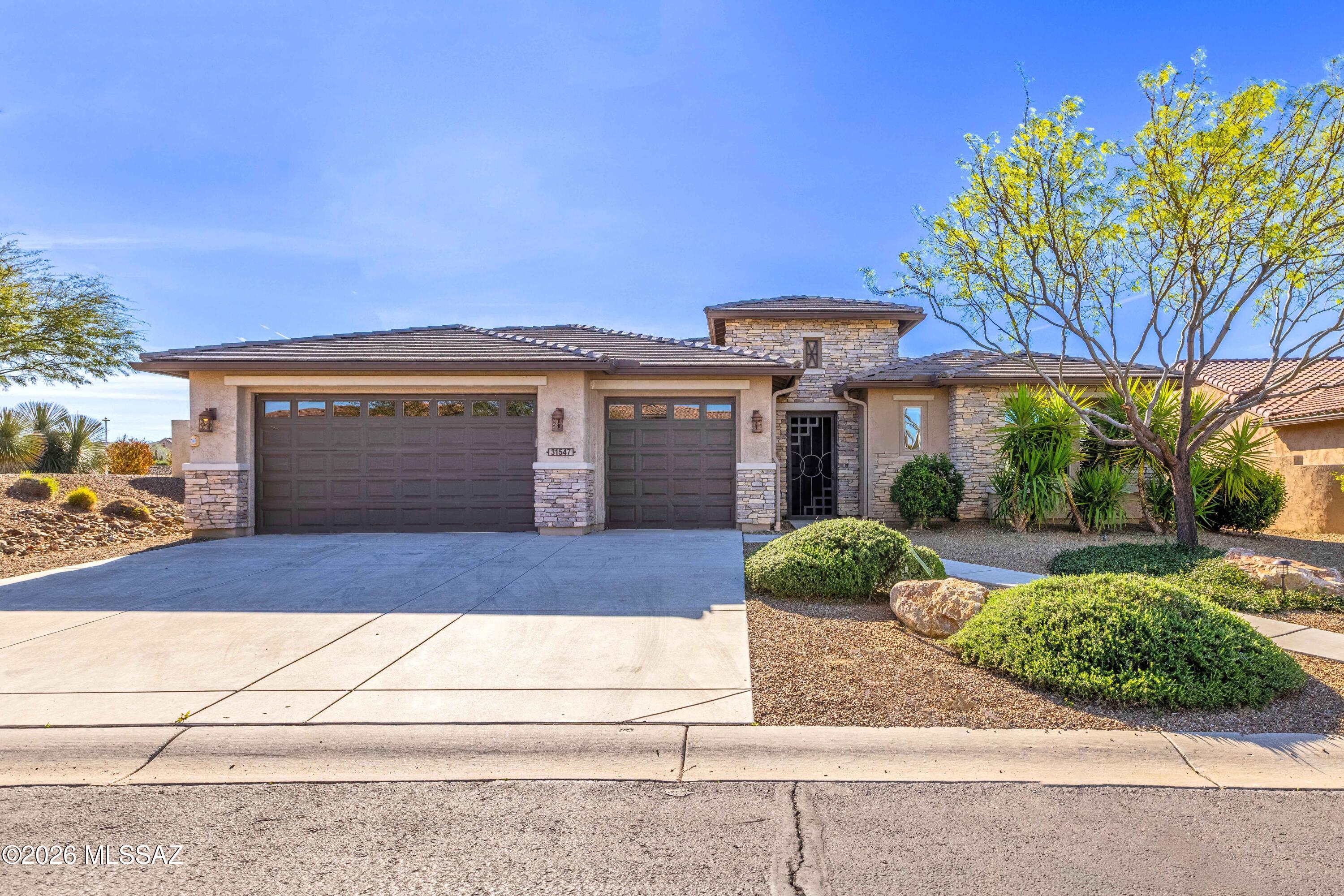 31547 South Misty Basin Road Oracle, AZ 85623 - Photo 1 of 50