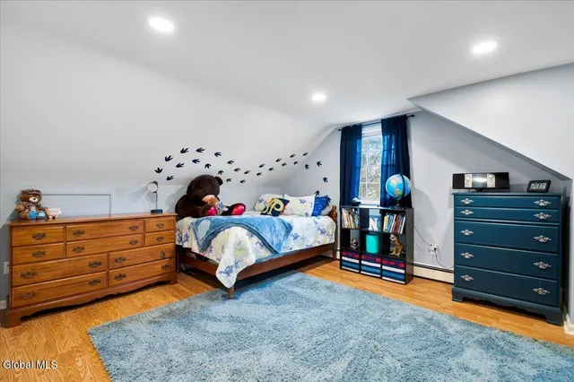 $419,900 | 12 Bradford Place, Bethlehem, NY 12159