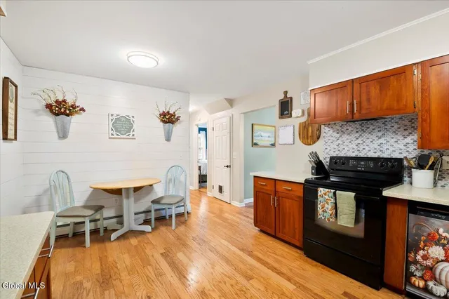 $419,900 | 12 Bradford Place, Bethlehem, NY 12159