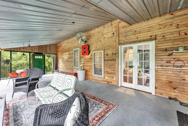 $439,900 | 6974 Woodland Lane, Amherst, WI 54406