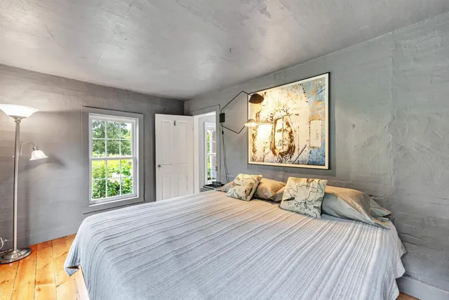 $439,900 | 6974 Woodland Lane, Amherst, WI 54406